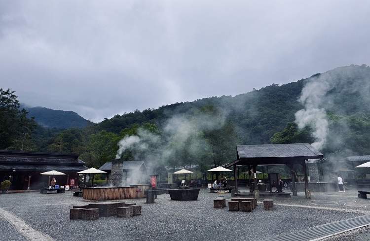 【宜蘭必玩】用竹簍煮出溫泉美食,享受山林間地熱圍繞的朦朧美
