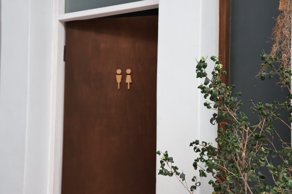 【如常所在】超療癒親人的店貓．必點手工蘋果派｜寵物友善的老宅咖啡廳