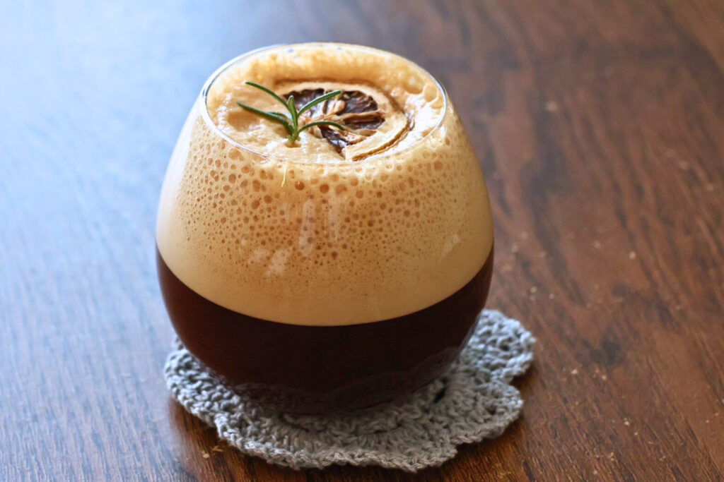 【如常所在】超療癒親人的店貓．必點手工蘋果派｜寵物友善的老宅咖啡廳