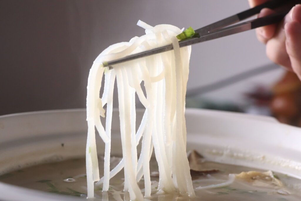台式芋頭炊粉湯