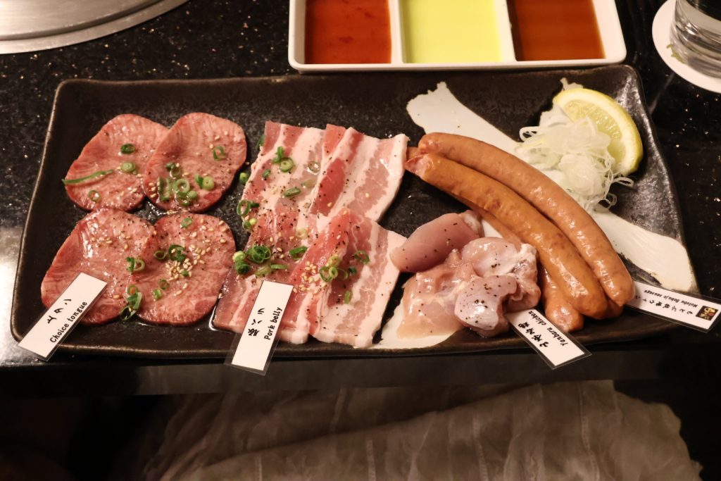 燒肉本部牧場