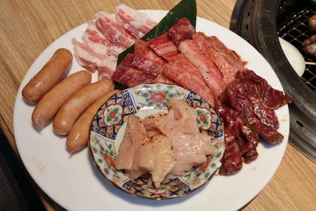 肉の山翔
